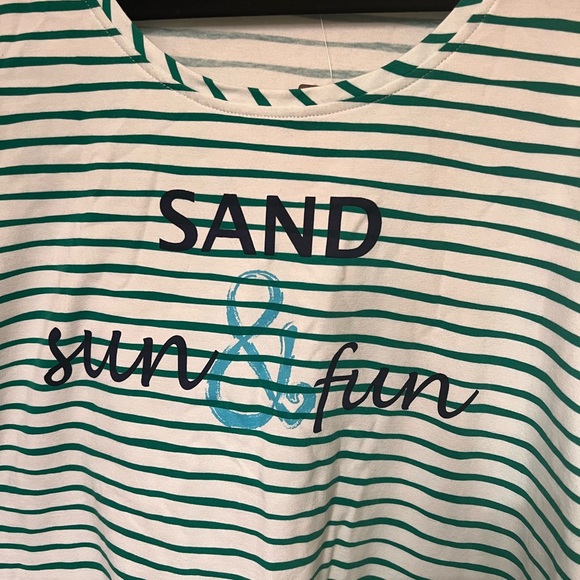 💚Zenergy Sand Sun & Fun 3/4 Sleeve top. Vivid Geen. Size 3 (16-18). NWT - Picture 5 of 13